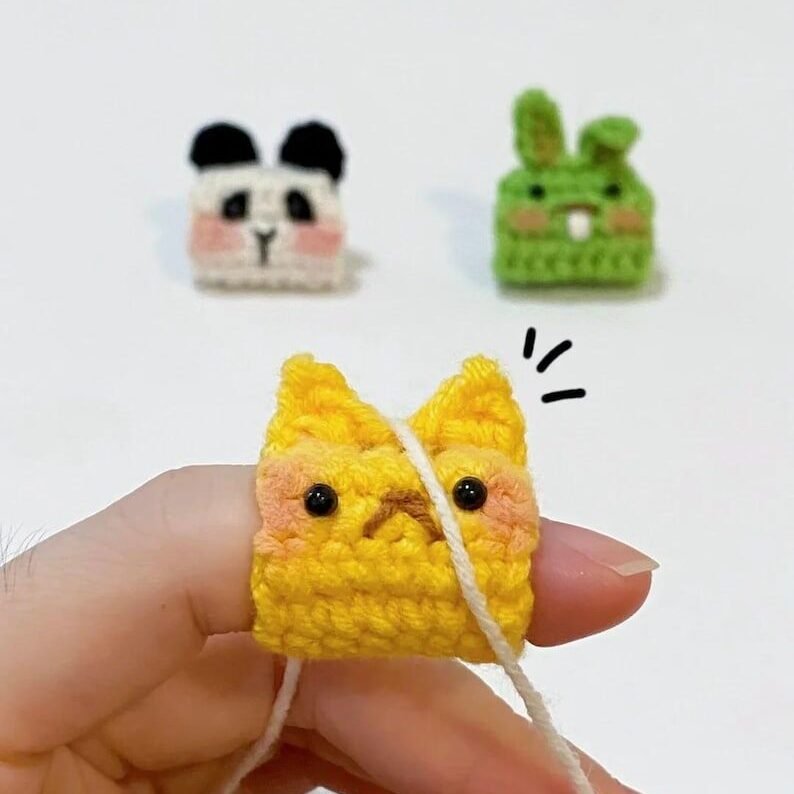 finger guard crochet pattern