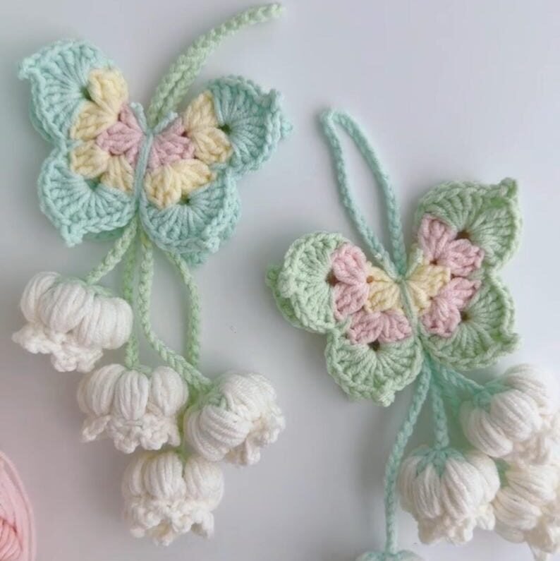 butterfly lily charm crochet pattern