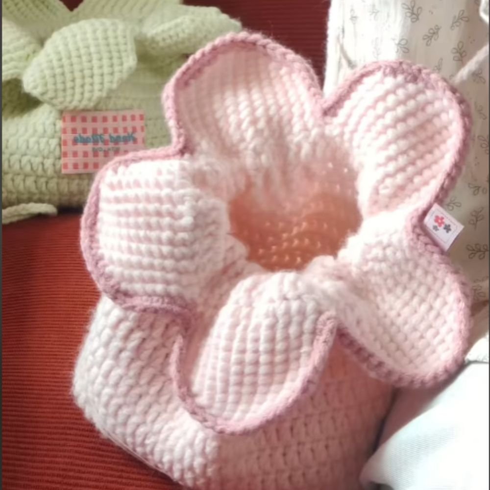 five petal flower purse crochet pattern